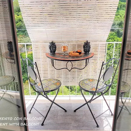 Il Giardino Sulla Valle Apartment